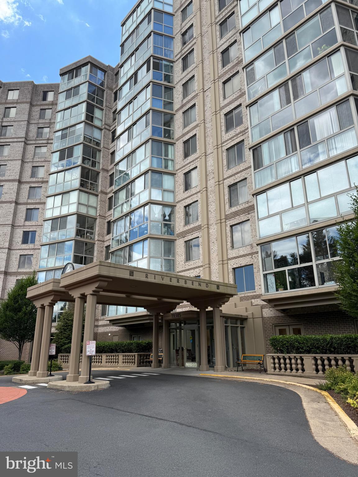 19385 Cypress Ridge Terrace, Unit 809 Leesburg, VA 20176 - Photo 1 of 11