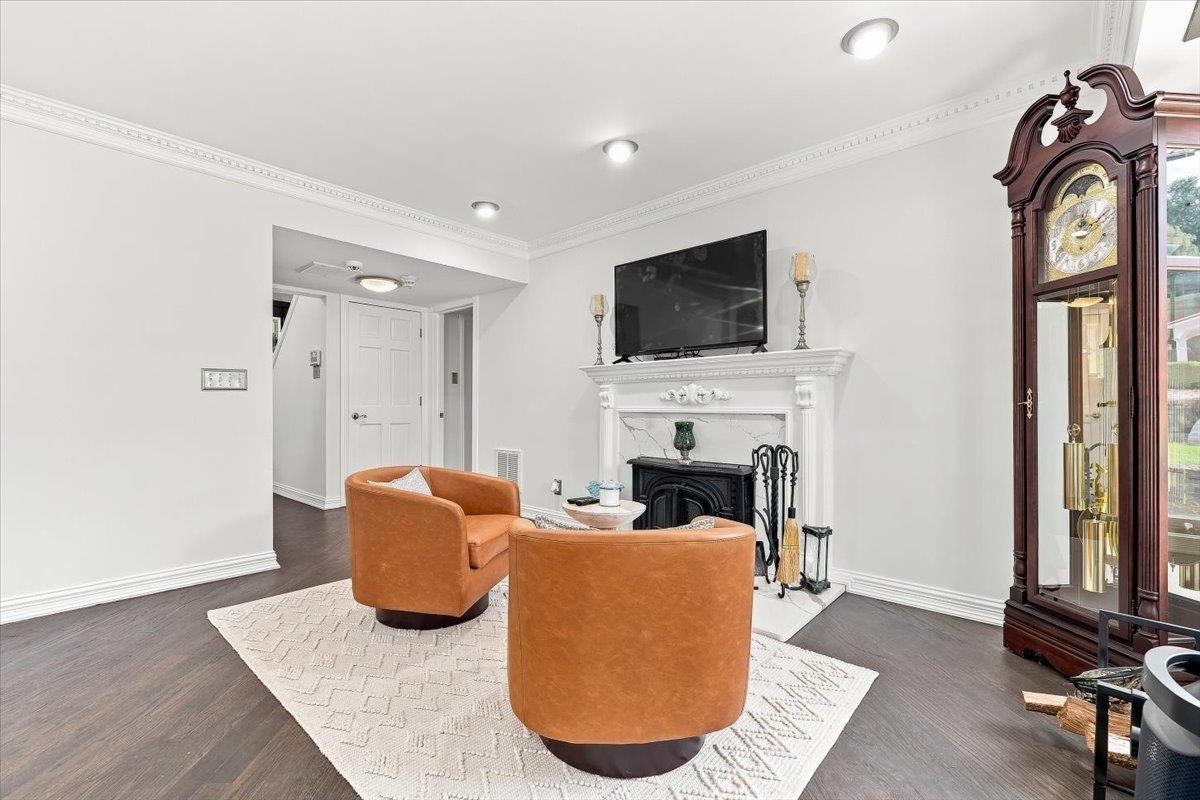 19 Hillside Road Englishtown, NJ 07726 - Photo 10 of 43 Gallery Image 10