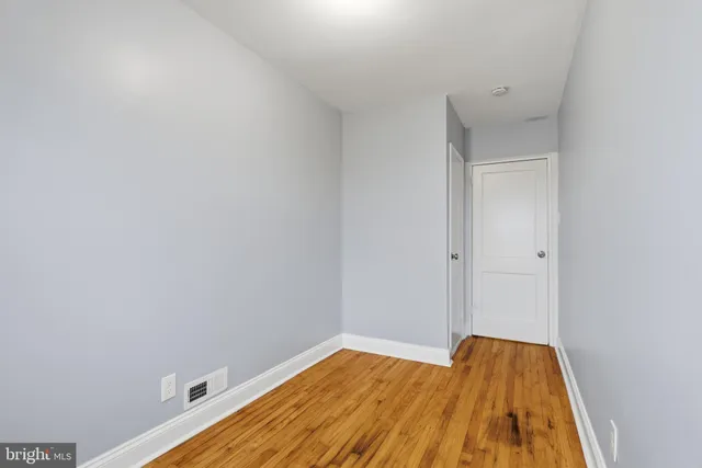 $2,000 | 811 Mildred Avenue, Dundalk, MD 21222