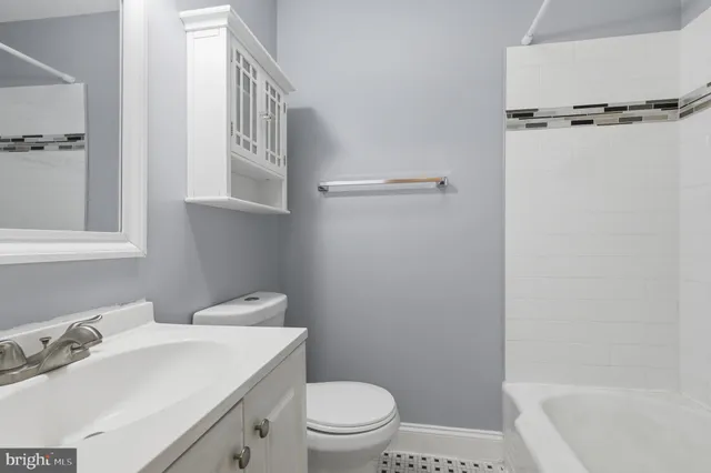 $2,000 | 811 Mildred Avenue, Dundalk, MD 21222