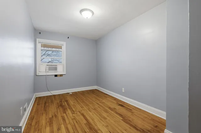 $2,000 | 811 Mildred Avenue, Dundalk, MD 21222