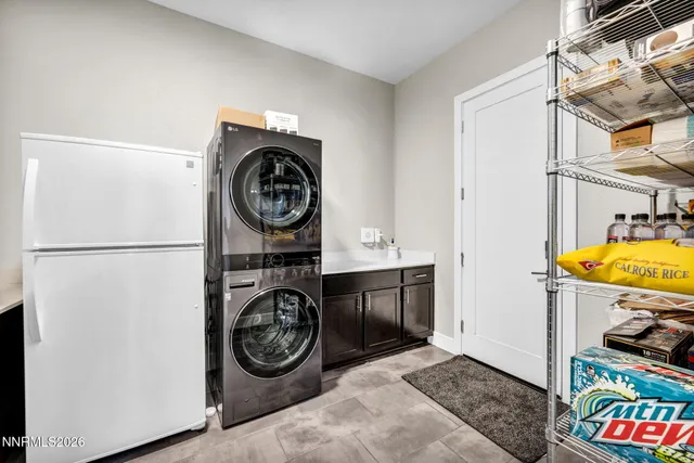 $1,100,000 | 8778 Larkhaven Trail, Reno, NV 89523