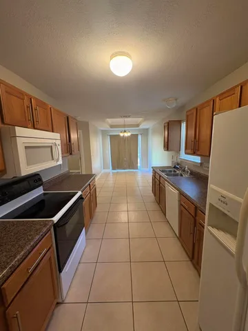 $1,550 | 2877 Aplin Road, Crestview, FL 32539