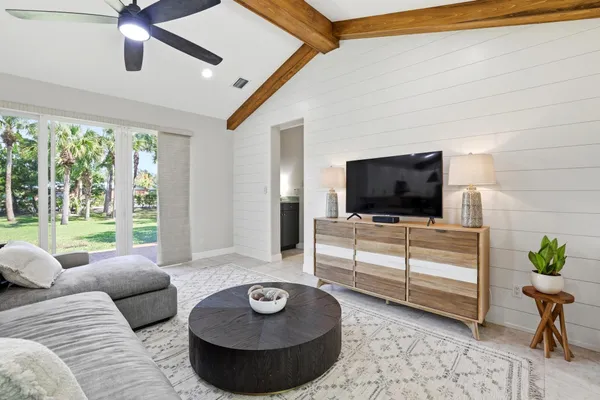 $1,590,000 | 9483 166th Way North, Jupiter, FL 33478