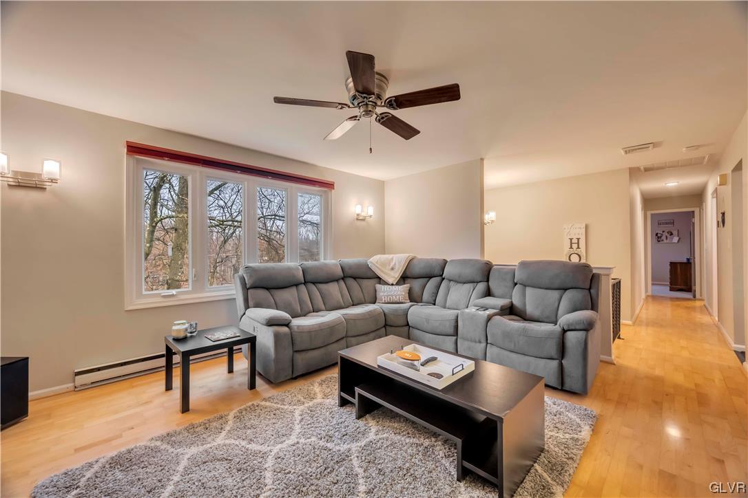 2559 Mountain Road Slatington, PA 18080 - Photo 12 of 32 a living room with furniture and a window