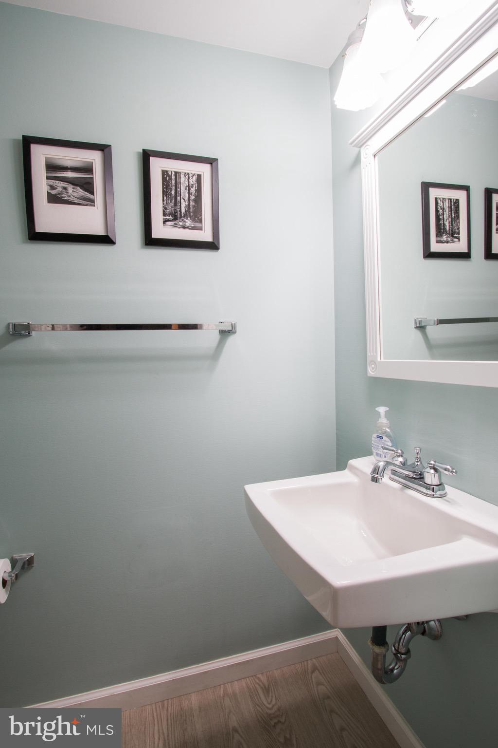 561 Wellington Road Harrisburg, PA 17109 - Photo 23 of 29 Gallery Image 23