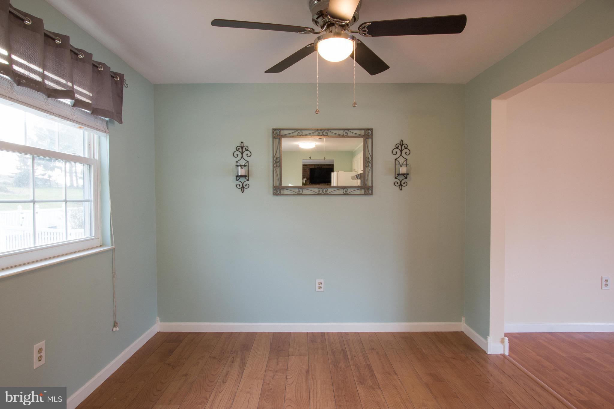 561 Wellington Road Harrisburg, PA 17109 - Photo 5 of 29 Gallery Image 5