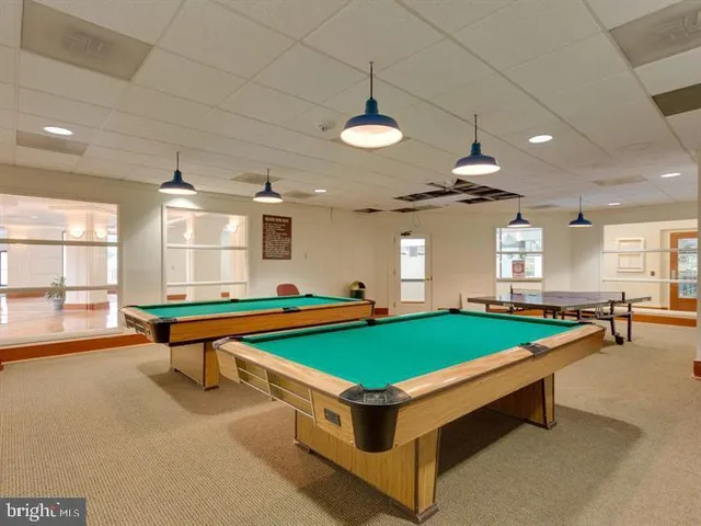 $2,000 | 205 Yoakum Parkway, Unit 204, Alexandria, VA 22304