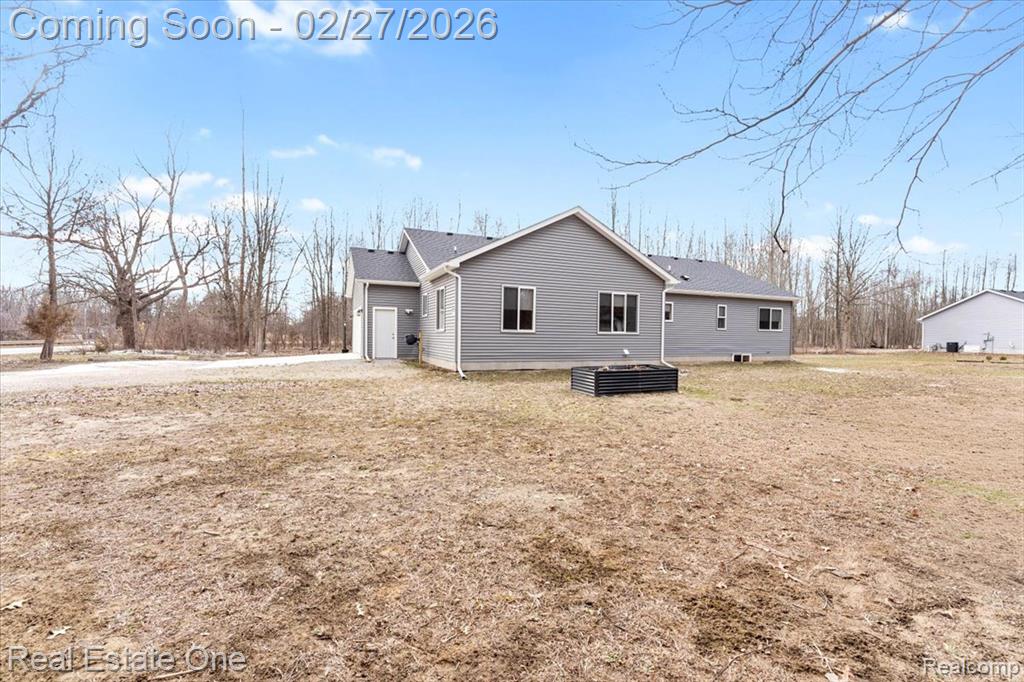 21464 Clark Road Belleville, MI 48111 - Photo 31 of 35 Gallery Image 31