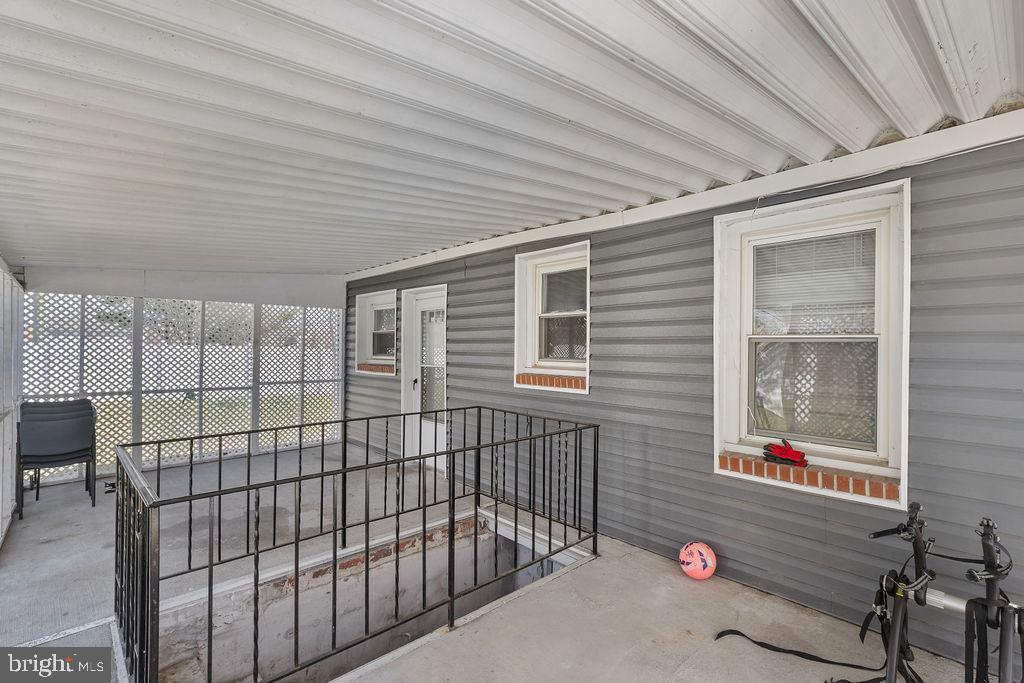 8489 Arbutus Road Pasadena, MD 21122 - Photo 36 of 41 a view of a balcony