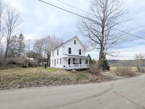 $2,500 | 33 Old Cemetery Road, Peacham, VT 05862