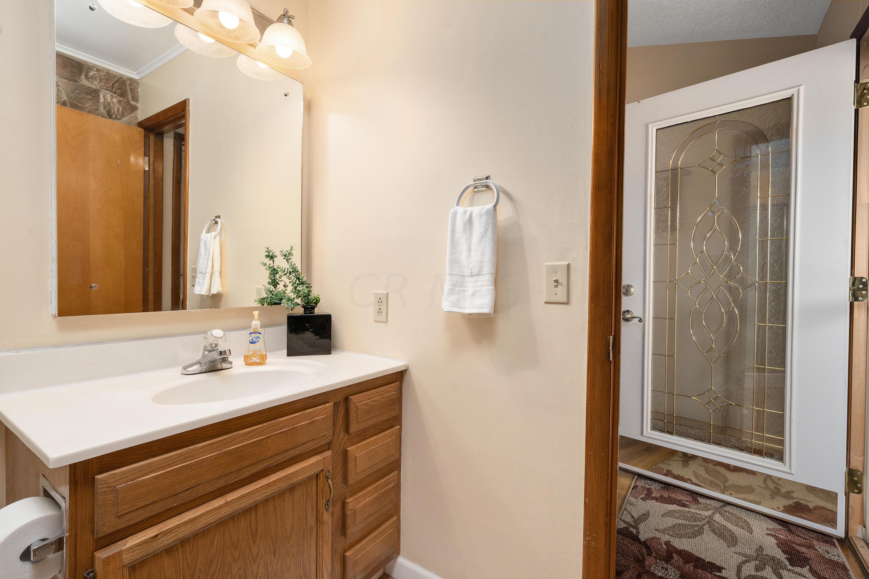 1111 James Road Lancaster, OH 43130 - Photo 12 of 40 Gallery Image 12