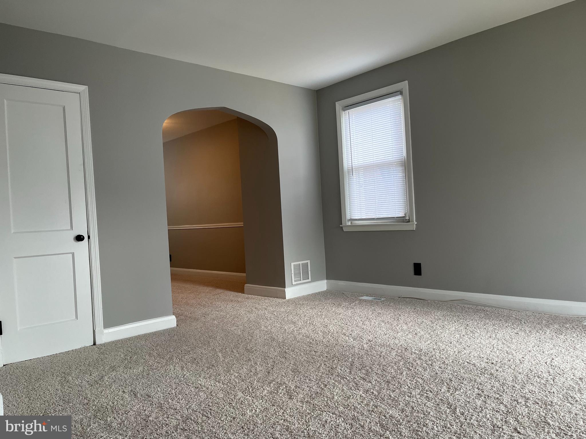 1112 Elm Road Halethorpe, MD 21227 - Photo 4 of 28