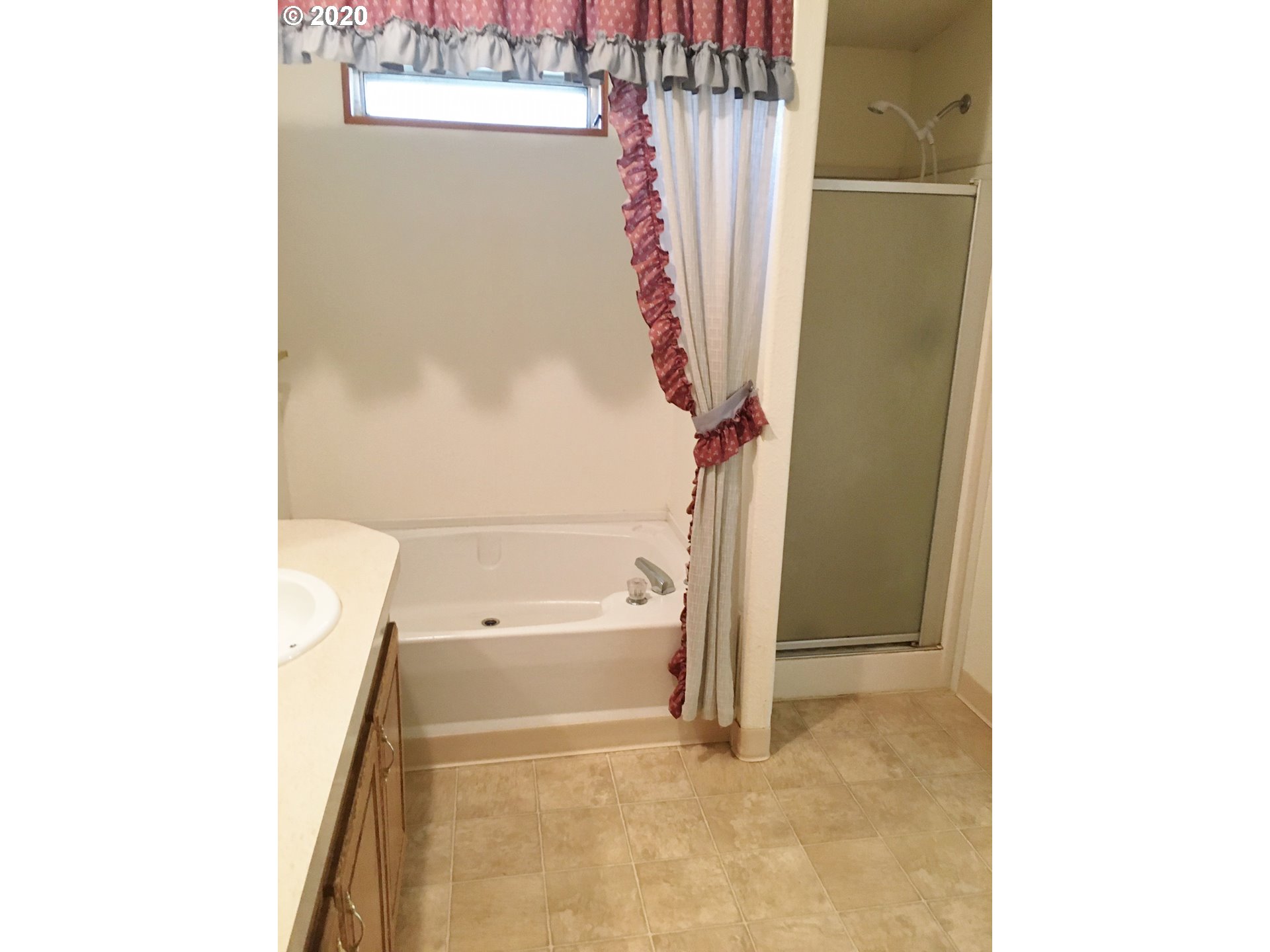 1304 Southwest 37th Street Pendleton, OR 97801 - Photo 12 of 23