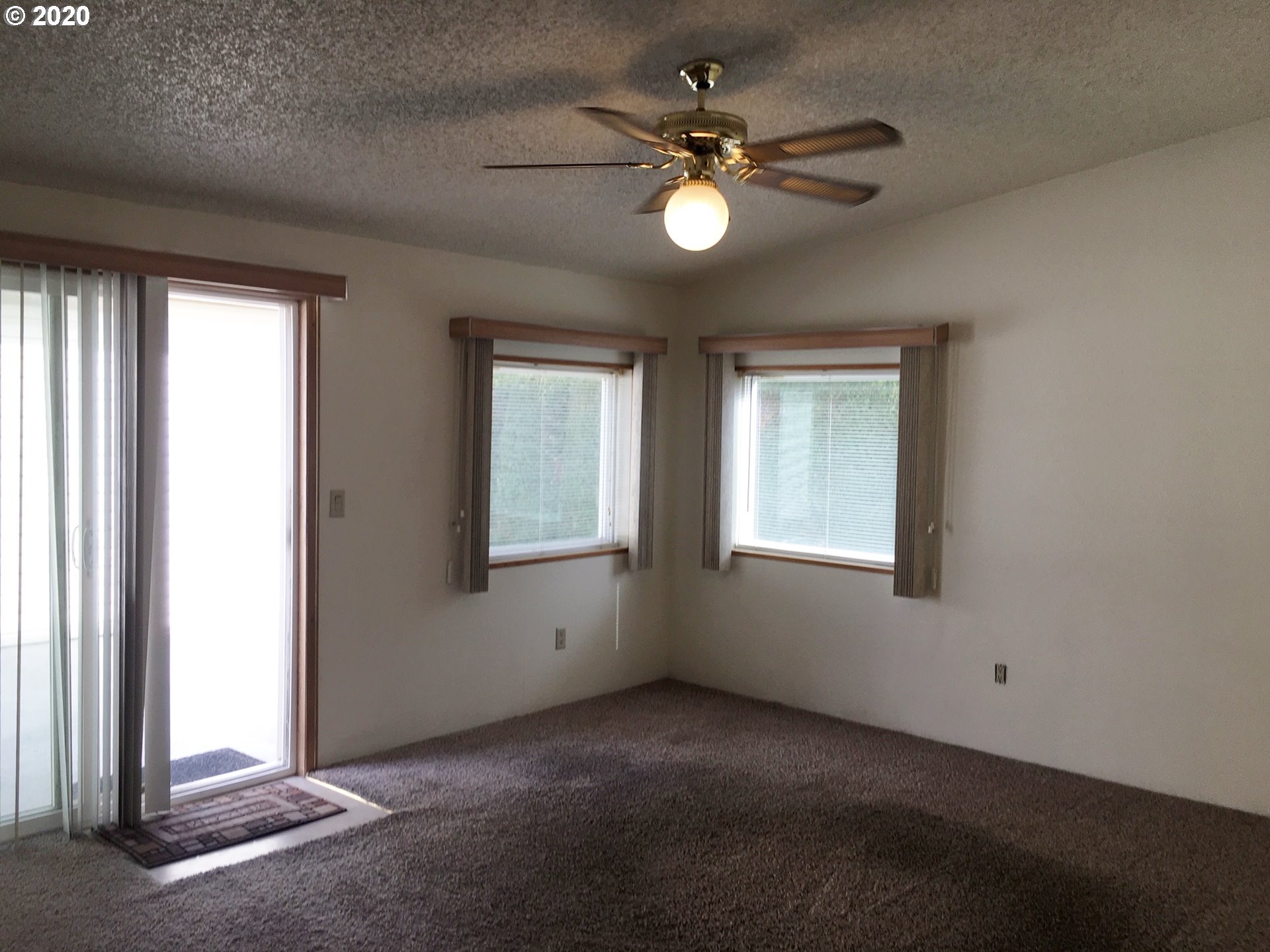 1304 Southwest 37th Street Pendleton, OR 97801 - Photo 6 of 23