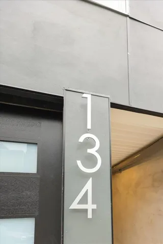 $699,000 | 134 New York Avenue, Unit 1, Jersey City, NJ 07307