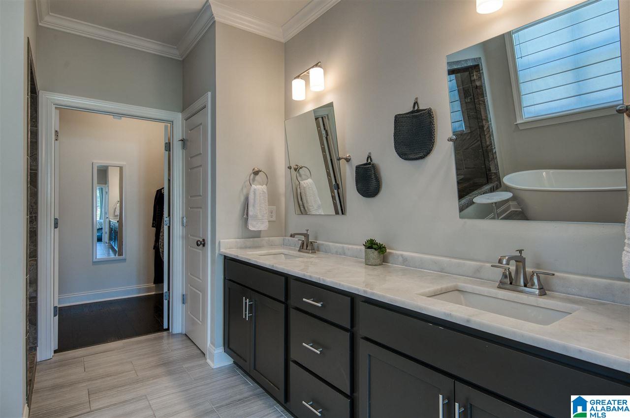 2657 Altadena Ridge Circle Birmingham, AL 35243 - Photo 19 of 34 Gallery Image 19