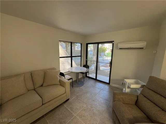 $1,190 | 520 Elm Drive, Unit 103, Las Vegas, NV 89169