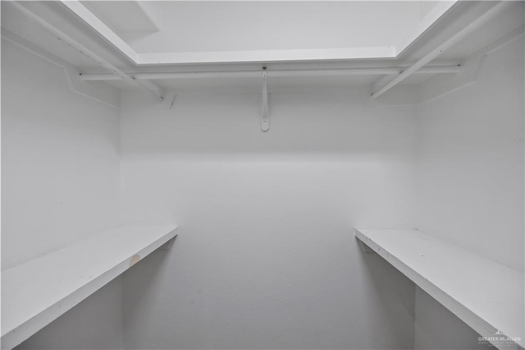 3107 South 6th Lane McAllen, TX 78503 - Photo 27 of 31 a view of small space