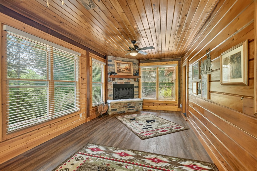 536 Delta Way Blue Ridge, GA 30513 - Photo 20 of 70