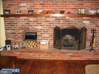 105 Peach Road Evesham, NJ 08053 - Photo 3 of 12 Family Room