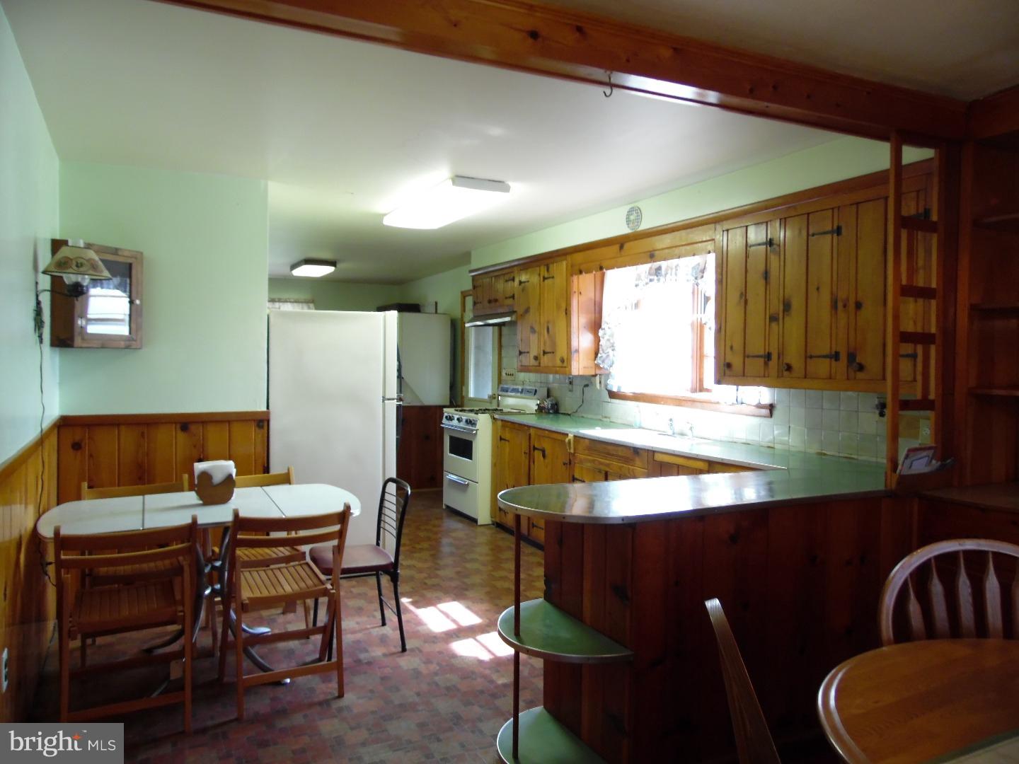 959 Old Harmony Road Newark, DE 19713 - Photo 9 of 23 Kitchen