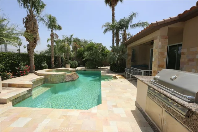 $1,100,000 | 14 Calle Lantana, Palm Desert, CA 92260