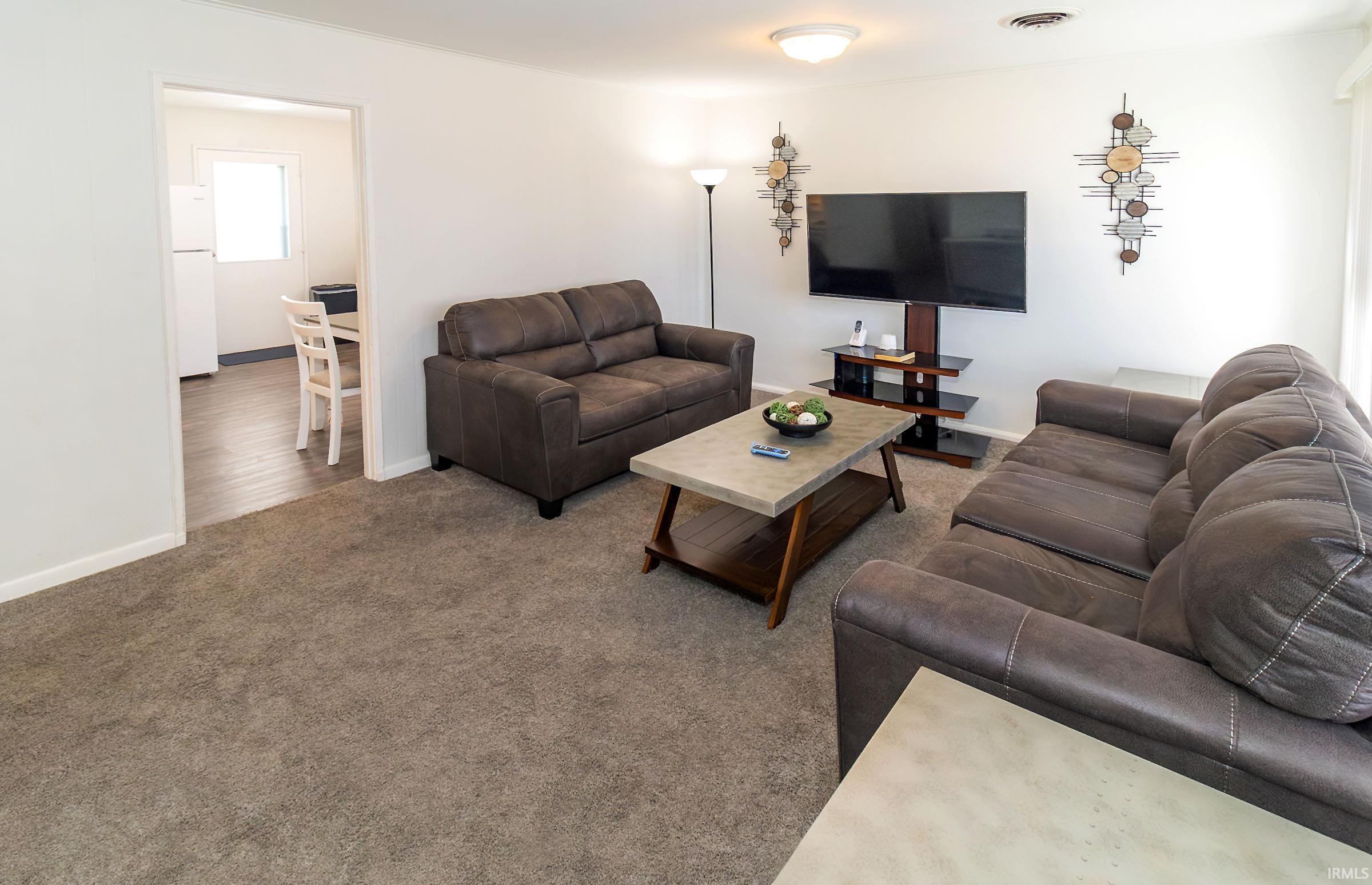 721 Bryan Road Evansville, IN 47710 - Photo 3 of 19