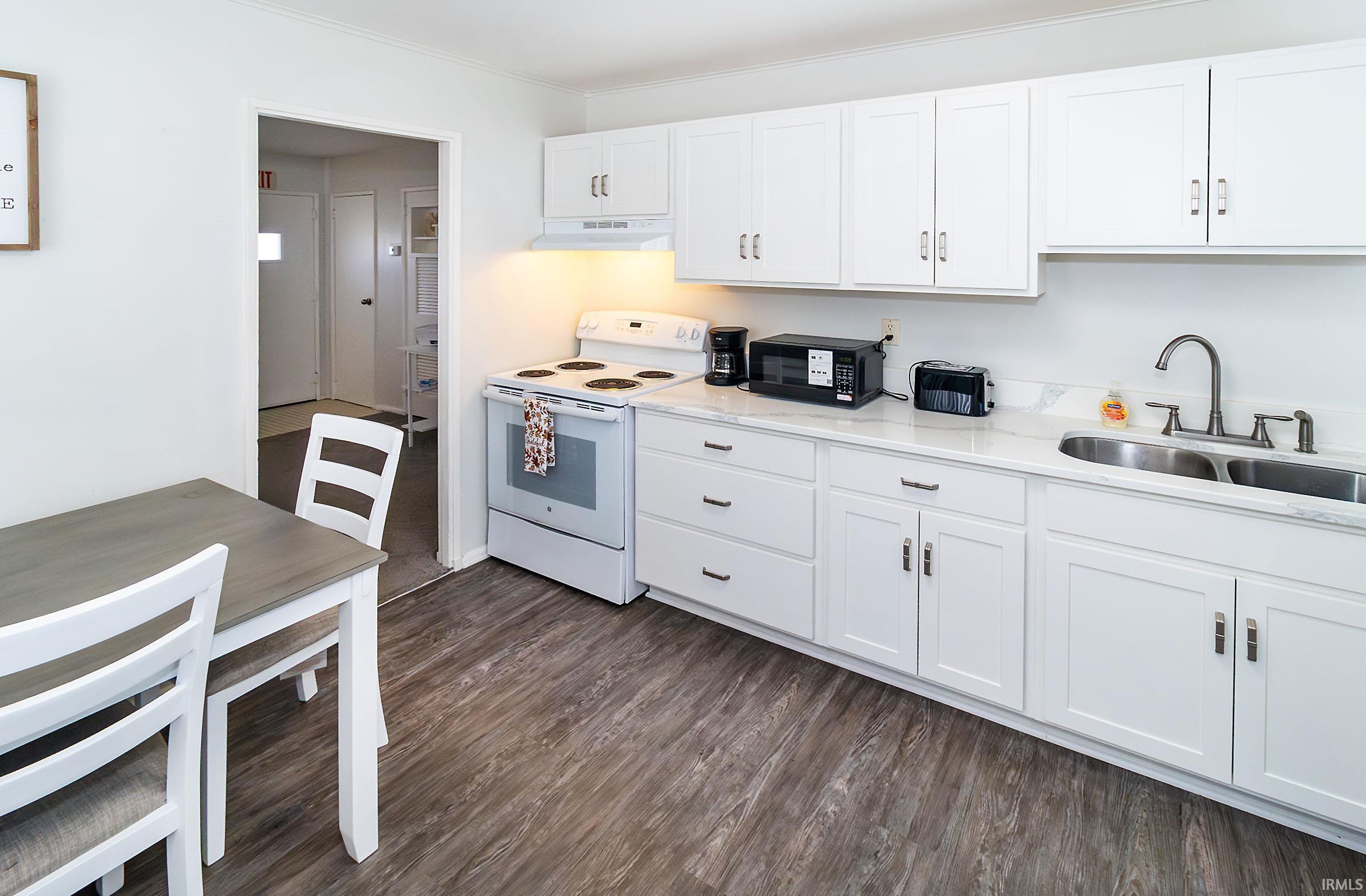 721 Bryan Road Evansville, IN 47710 - Photo 5 of 19