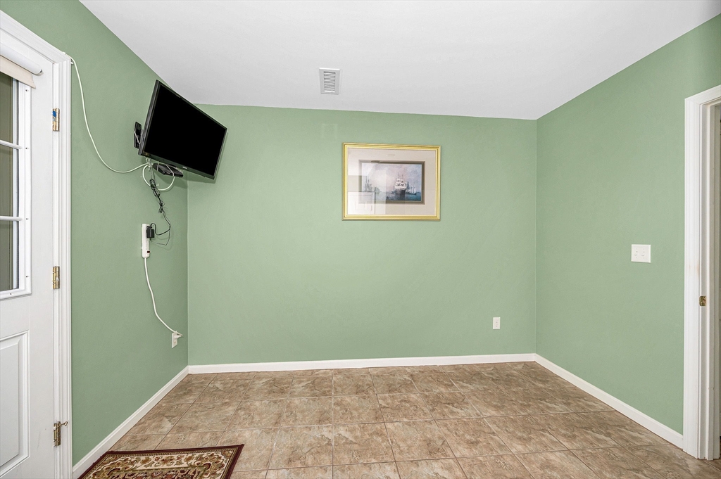 262 Littleton Road, Unit 14 Chelmsford, MA 01824 - Photo 6 of 30 a view of a room with an empty space
