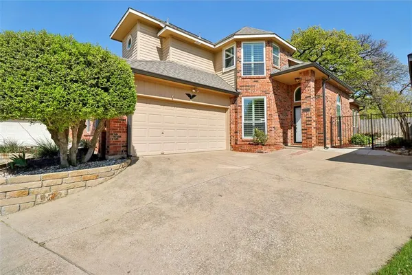 $339,900 | 3017 Eagles Nest Drive, Bedford, TX 76021