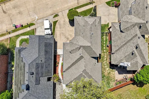 $339,900 | 3017 Eagles Nest Drive, Bedford, TX 76021