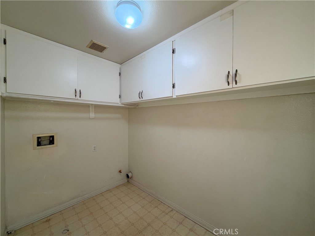 17540 Sagebrush Way Carson, CA 90746 - Photo 19 of 28