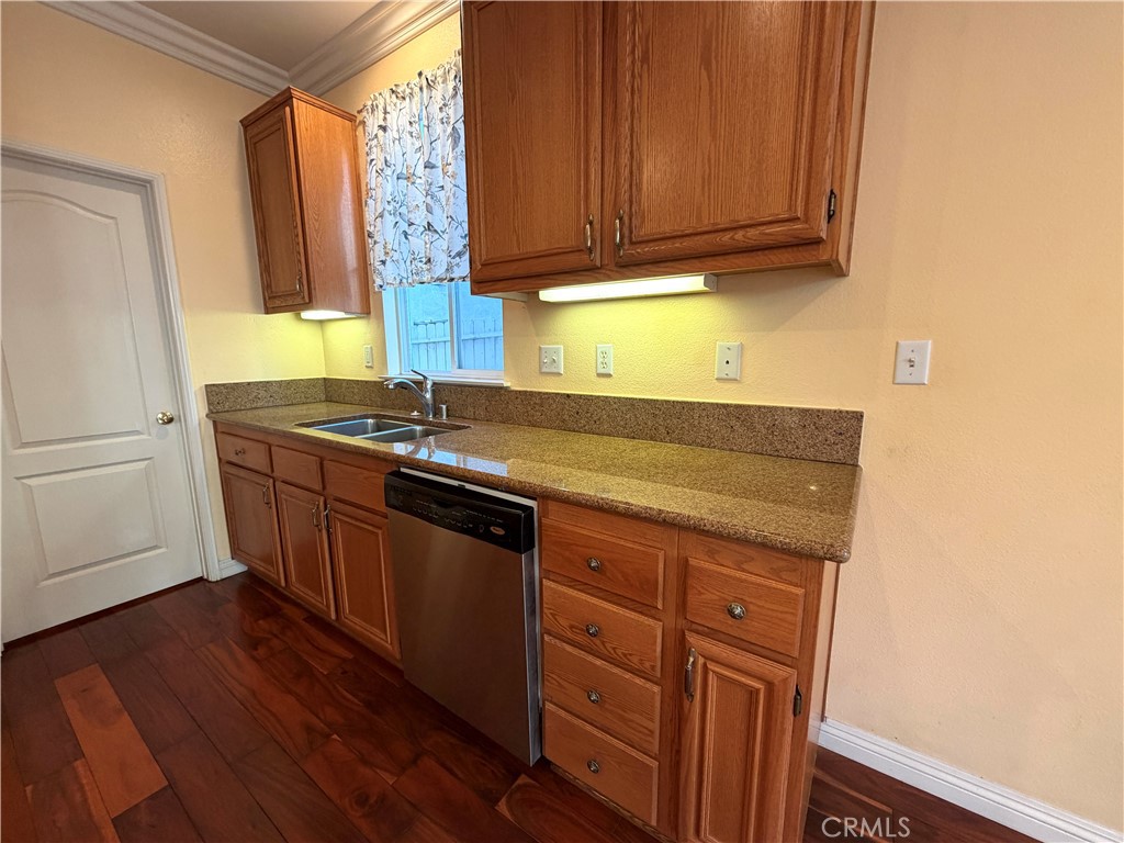 17540 Sagebrush Way Carson, CA 90746 - Photo 6 of 28