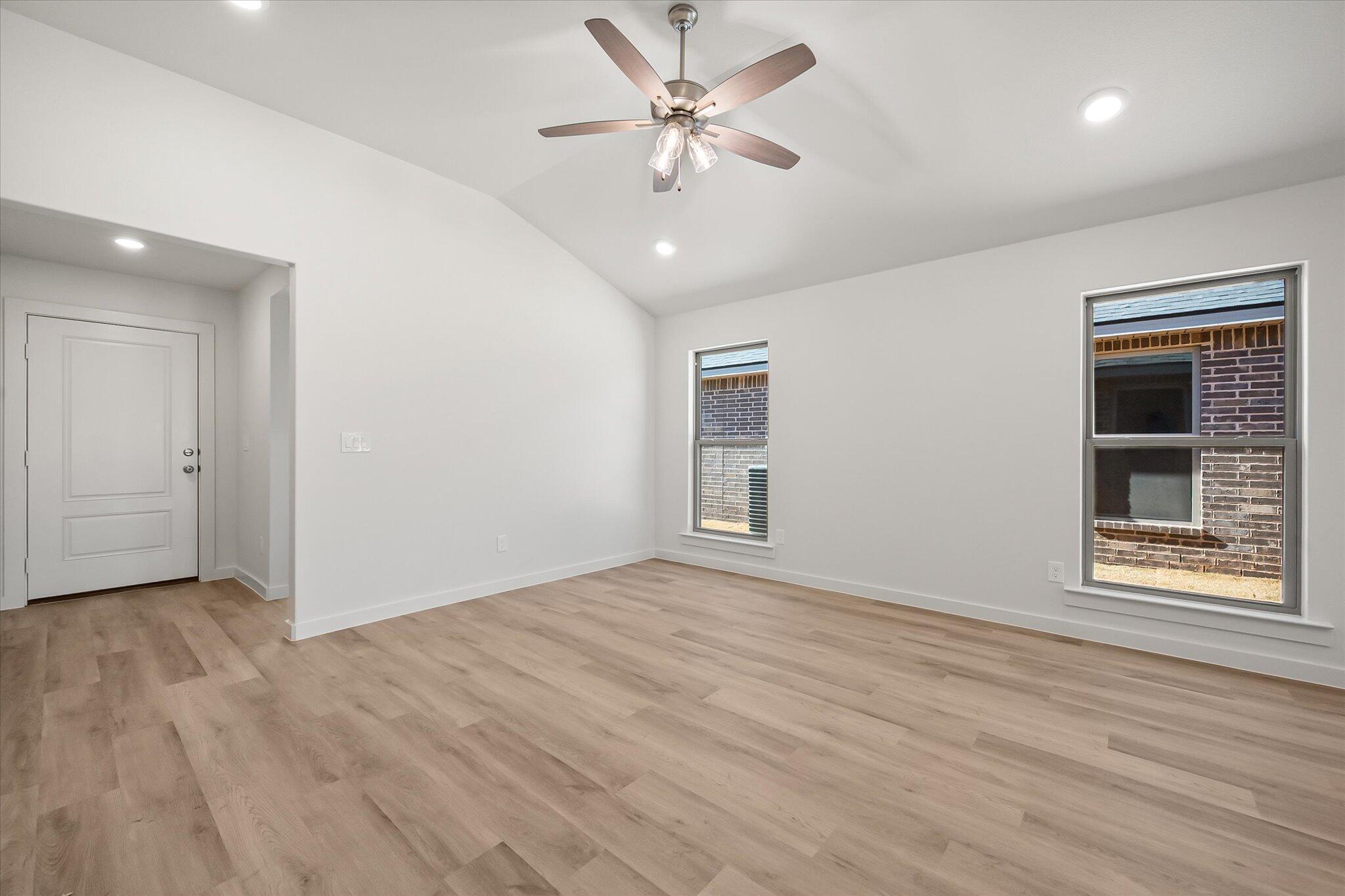 5642 Rice Street Lubbock, TX 79416 - Photo 5 of 24 06-5642 Rice st6403