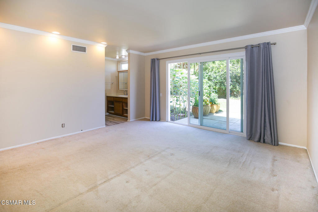458 Mark Drive Simi Valley, CA 93065 - Photo 17 of 36