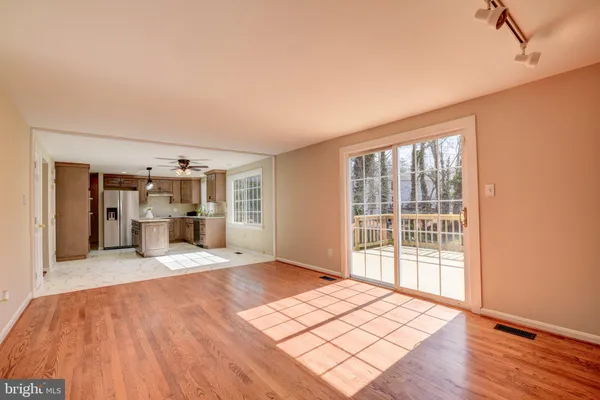 $3,700 | 15900 Fairway Drive, Dumfries, VA 22025