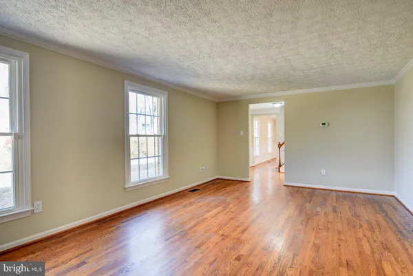 $3,700 | 15900 Fairway Drive, Dumfries, VA 22025