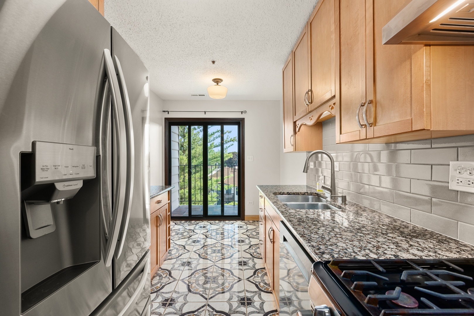 720 Weidner Road, Unit 307 Buffalo Grove, IL 60089 - Photo 4 of 34 Gallery Image 4