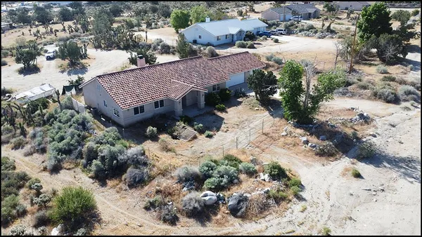 $429,000 | 10685 Crystal Aire Road, Pinon Hills, CA 92372