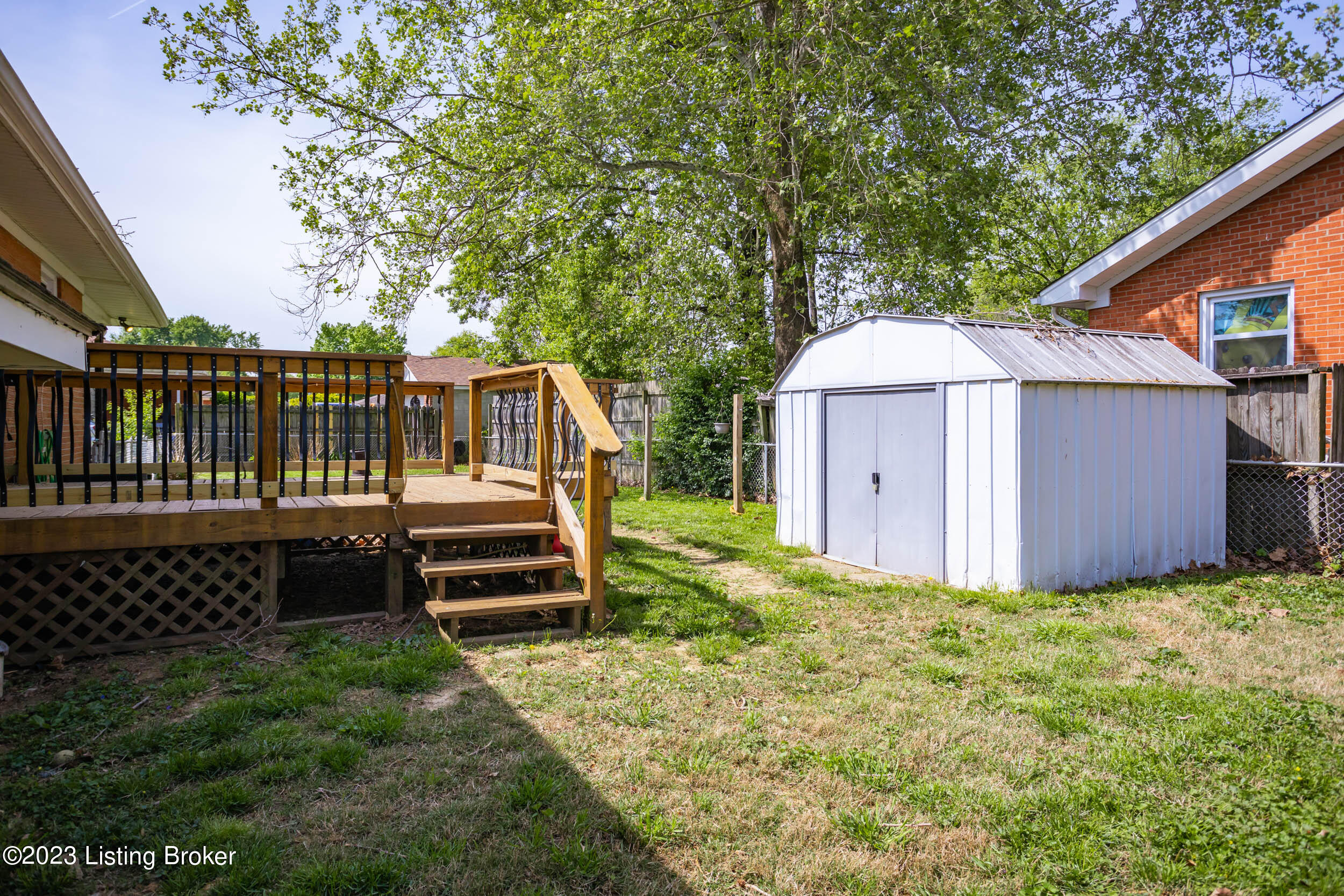 6308 Hunters Grove Road Louisville, KY 40216 - Photo 11 of 46 6308 Hunters Grove Rd-11