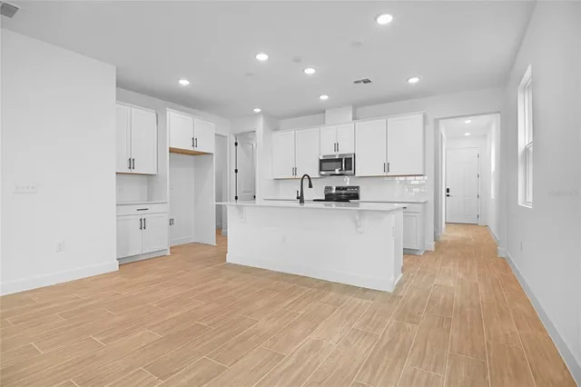 $446,793 | 1663 Crooked Crk Street, St. Cloud, FL 34771