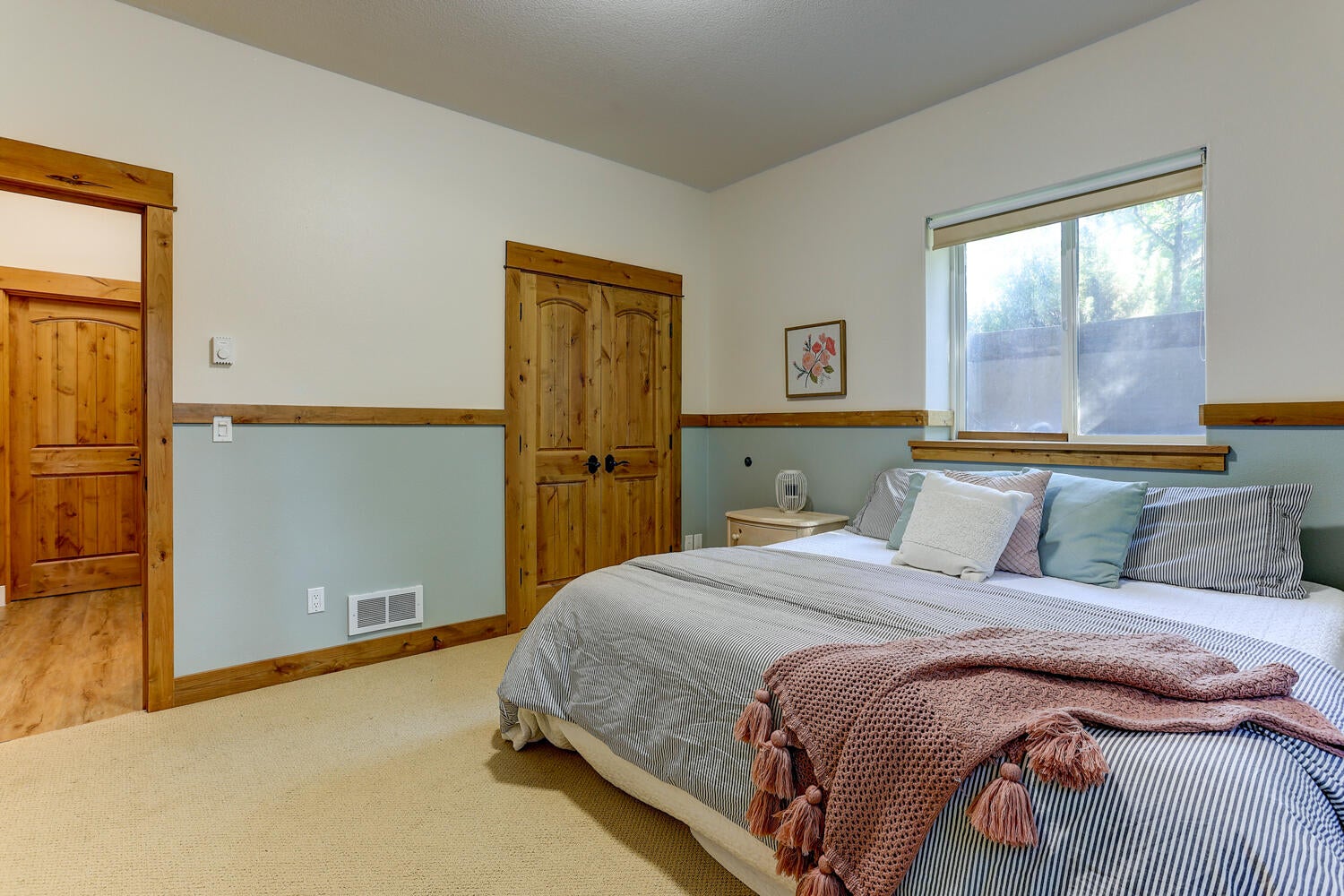 67555 Cloverdale Road Sisters, OR 97759 - Photo 34 of 49 67555 Cloverdale Rd-37