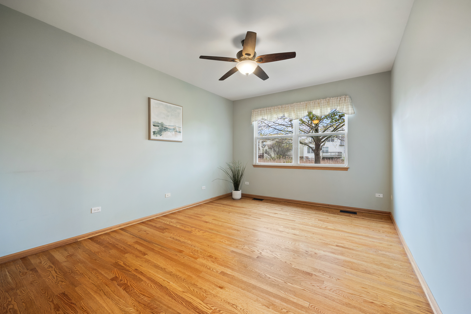 2292 Ashbrook Lane Grayslake, IL 60030 - Photo 14 of 22