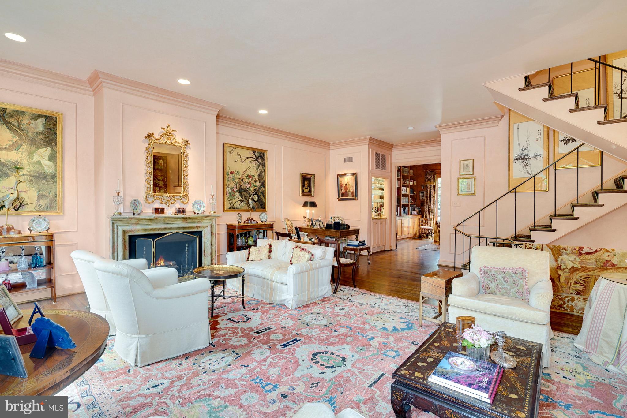 1811 Kalorama Square Northwest, Unit 6 Washington, DC 20009 - Photo 15 of 36 Living Room