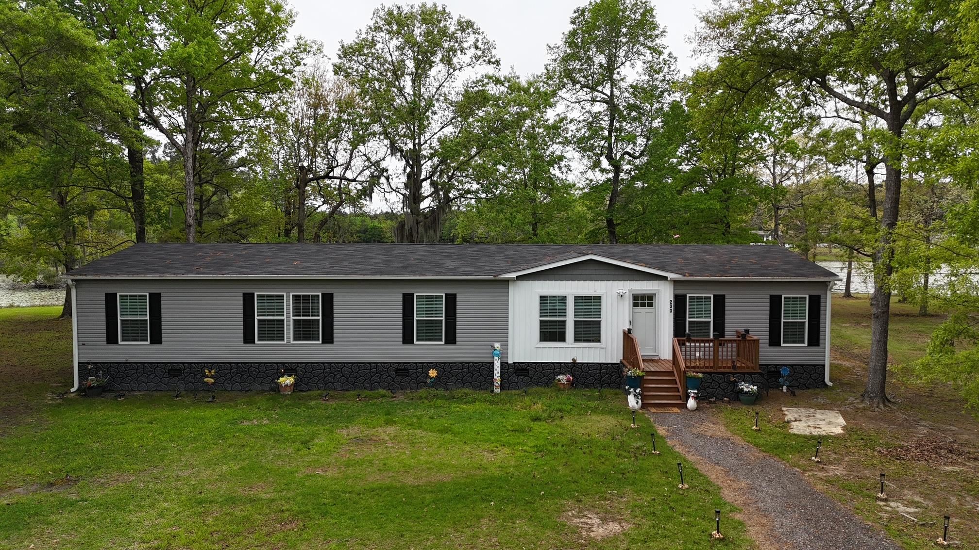 233 Williamson Lake Circle Conway, SC 29526 - Photo 1 of 93
