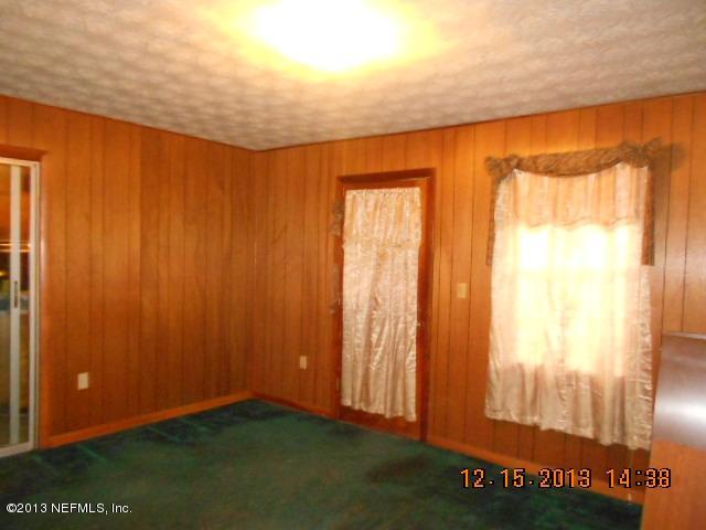 1400 Old Lawtey Road, Unit B Starke, FL 32091 - Photo 10 of 14 dining room view 2
