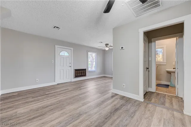 $1,550 | 664 D, Boulder City, NV 89005