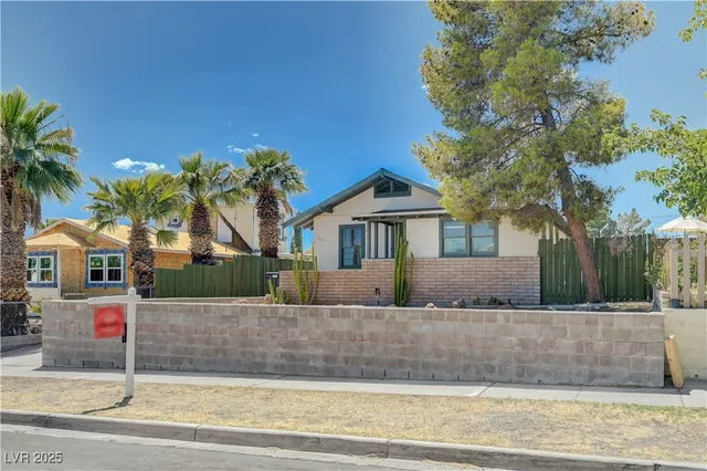$1,550 | 664 D, Boulder City, NV 89005