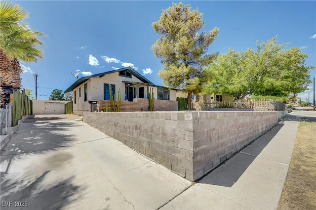$1,550 | 664 D, Boulder City, NV 89005